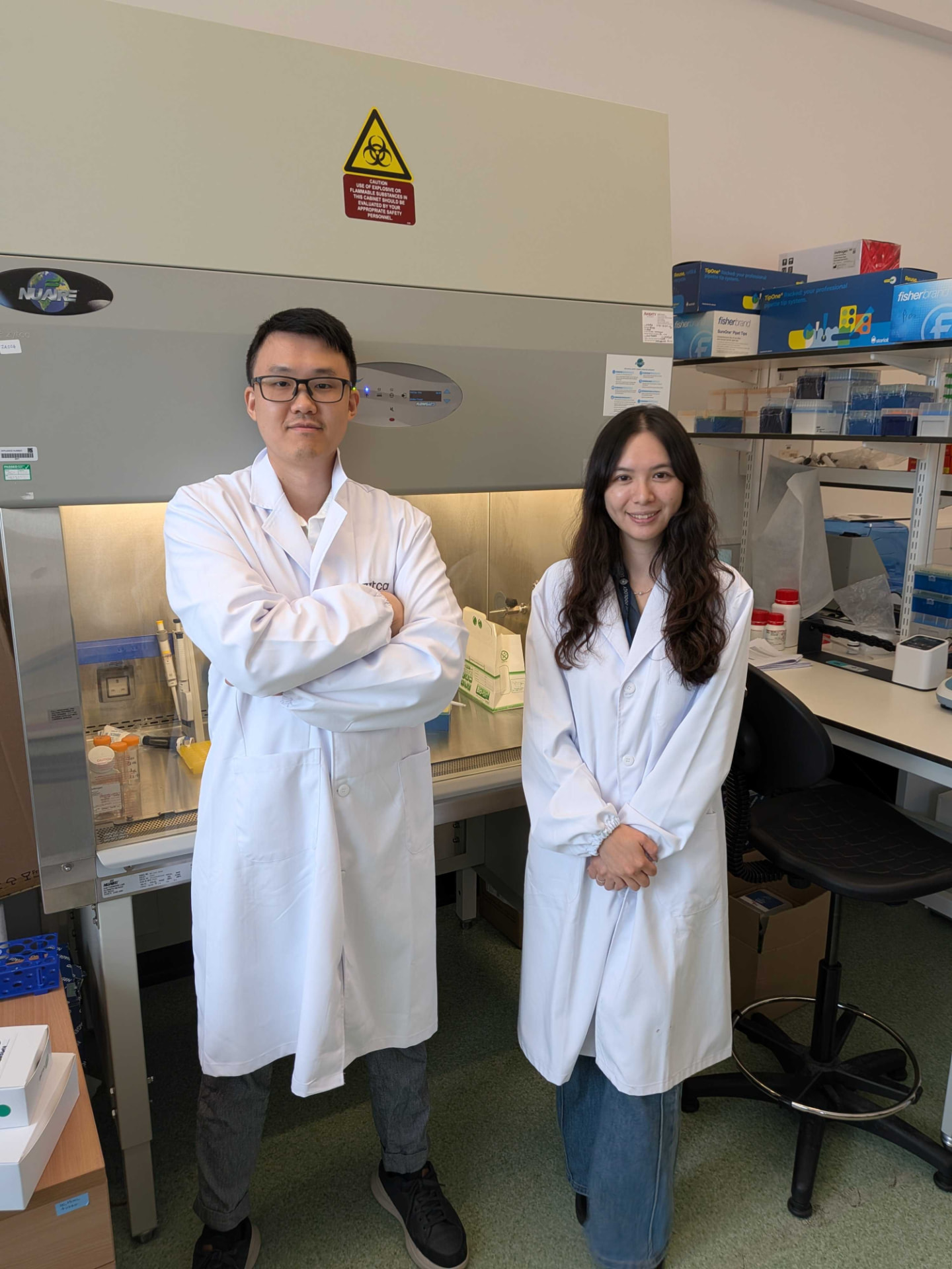 The Canos co-founders in the laboratory